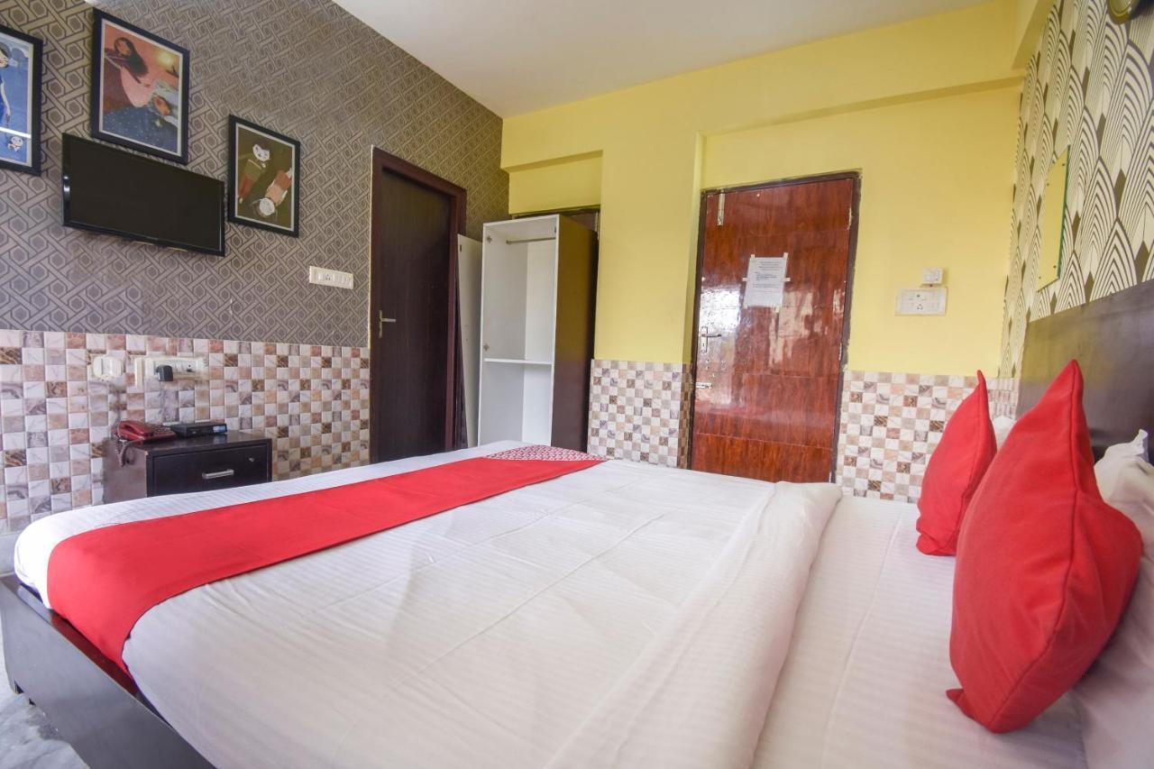Oyo Flagship 72260 Seema International Hotel Gauripur Kültér fotó