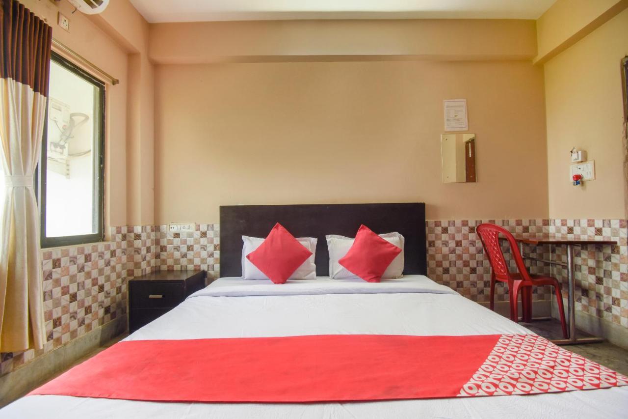 Oyo Flagship 72260 Seema International Hotel Gauripur Kültér fotó